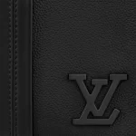 LV Tote - Image 6