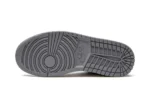 Air Jordan 1 Low - Vintage Grey - Image 5