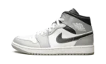 AIR JORDAN 1 MID - Light Smoke Grey 2.0